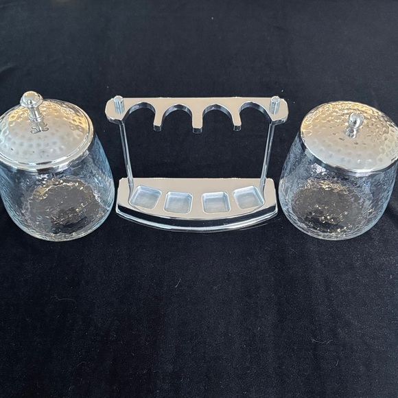 Silver Bath Accessory Set and Wall Art - Picture 4 of 4